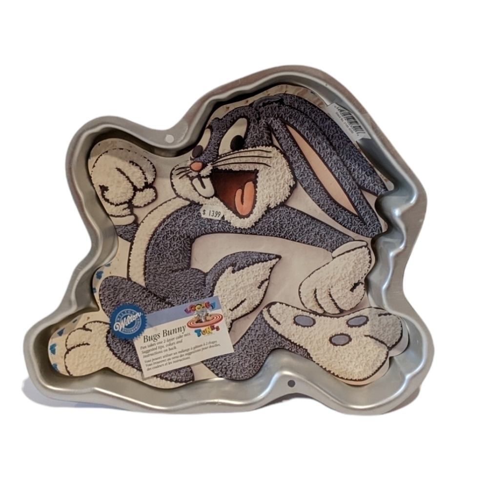 VINTAGE Wilton Bugs Bunny cake pan
